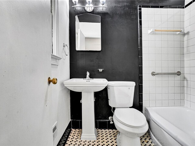 Photo of 210 Fleetwood Drive