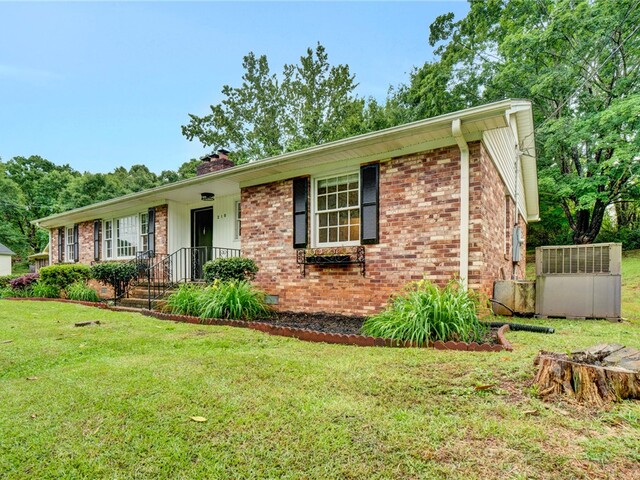 Photo of 210 Fleetwood Drive