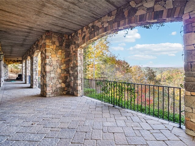 Photo of 812 Top Ridge Drive