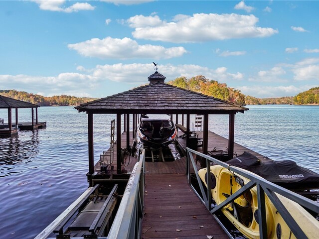 Photo of 812 Top Ridge Drive