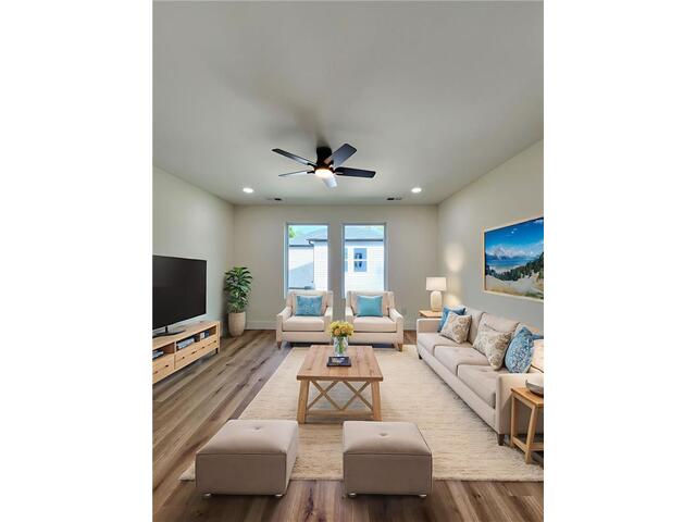 Photo of 2014 Driftwood Way