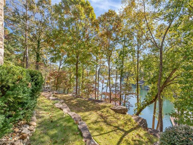 Photo of 328 Long Cove Trail