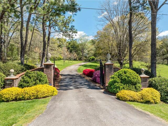 Photo of 1908 Roe Ford Road