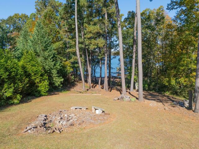 Photo of 303 Edgewater Drive