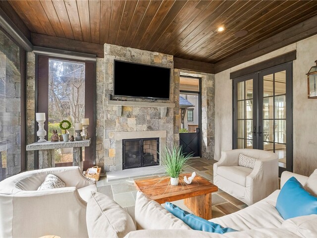 Photo of 135 North Lake Drive