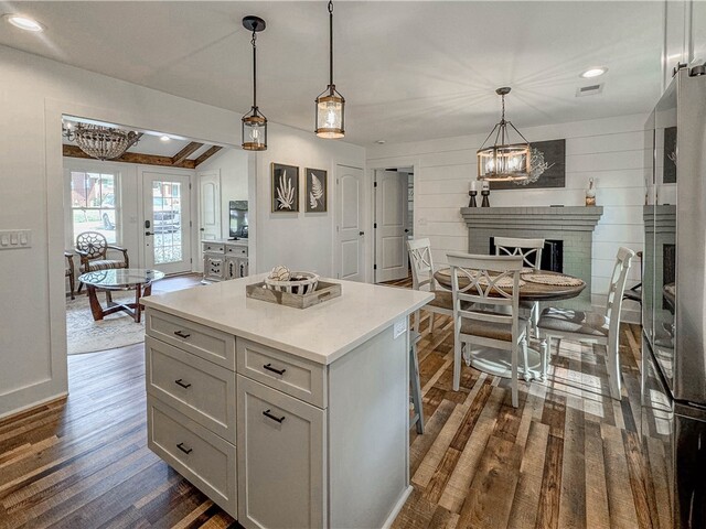 Photo of 710 Evelyn Drive