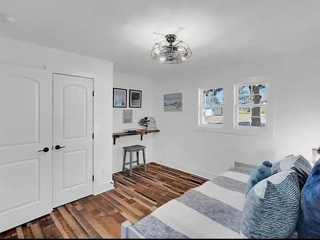 Photo of 710 Evelyn Drive