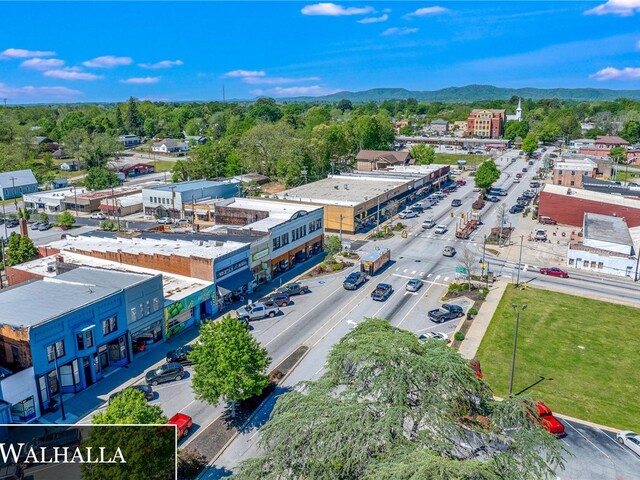 Photo of 710 Evelyn Drive