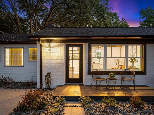 Photo of 710 Evelyn Drive