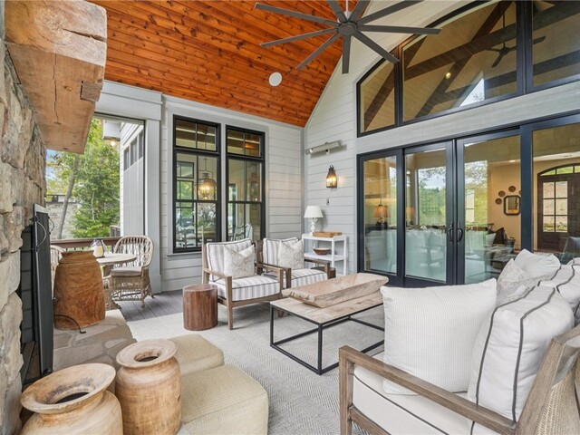 Photo of 366 Peninsula Ridge