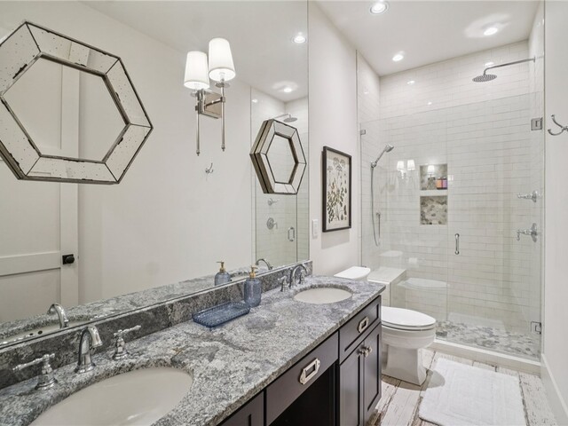 Photo of 366 Peninsula Ridge