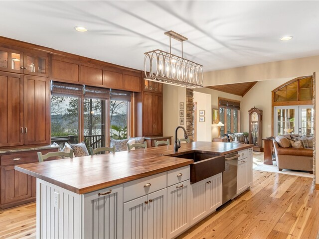 Photo of 511 Palmer Way