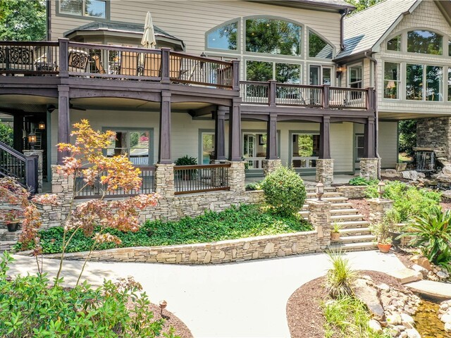 Photo of 26 Beacon Ridge Circle