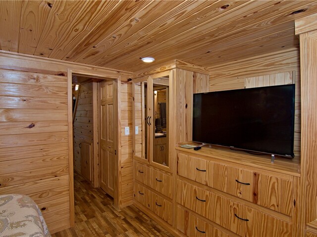 Photo of 669 N Fleetwood Lane