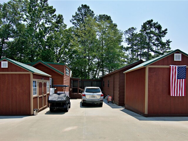 Photo of 669 N Fleetwood Lane