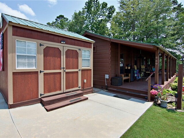 Photo of 669 N Fleetwood Lane