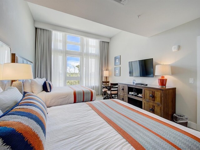 Photo of 13500 Clemson Boulevard