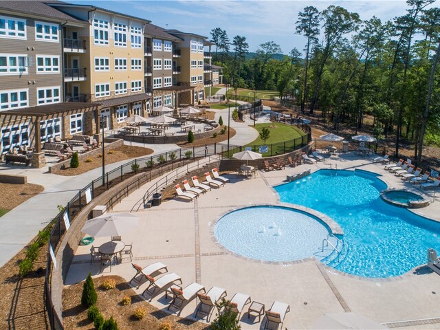 Photo of 13500 Clemson Boulevard