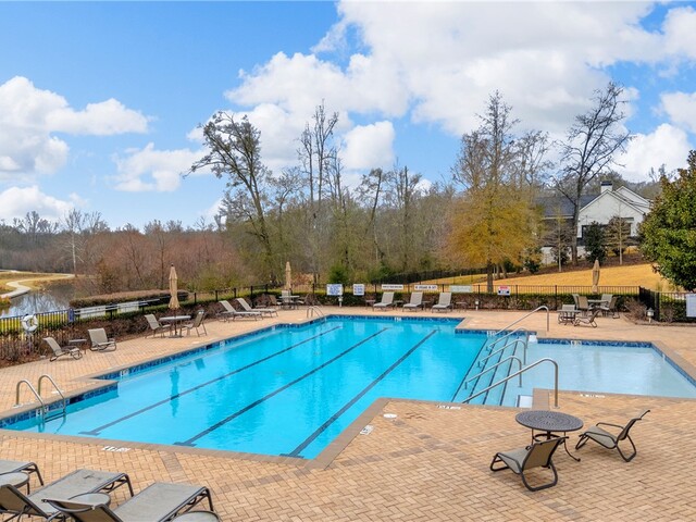 Photo of 190 Thomas Green Boulevard