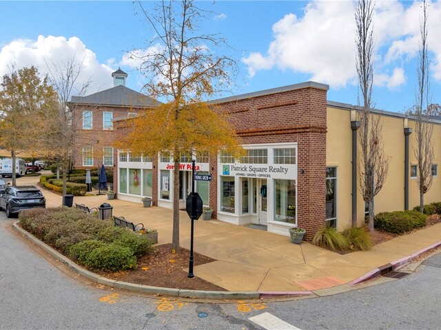 Photo of 190 Thomas Green Boulevard