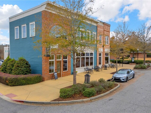 Photo of 190 Thomas Green Boulevard