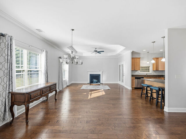 Photo of 121 Olde Towne Drive