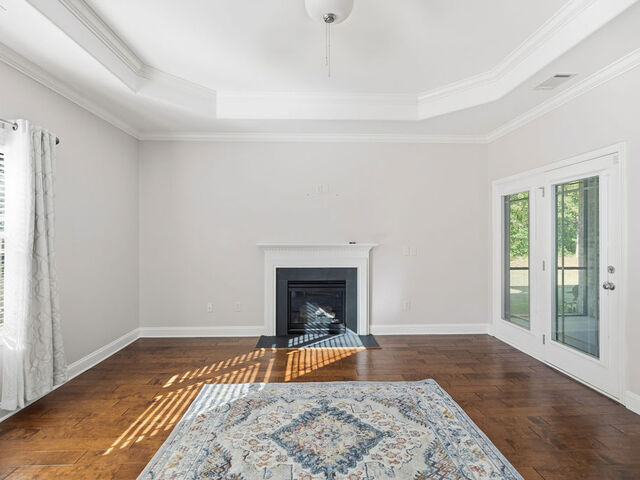 Photo of 121 Olde Towne Drive