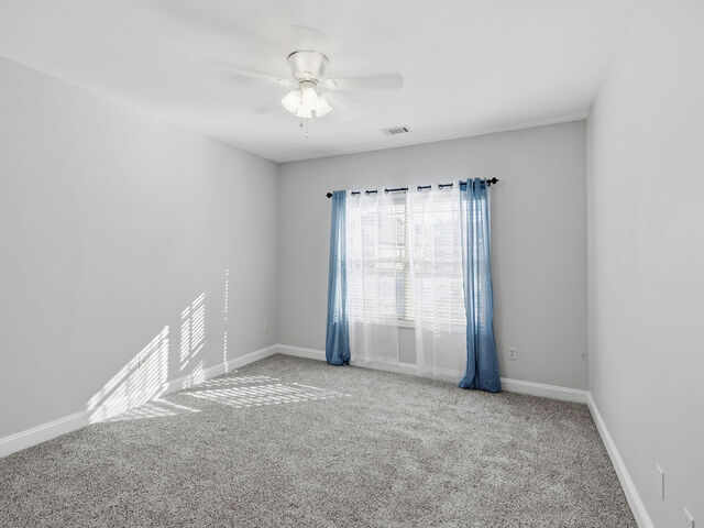 Photo of 121 Olde Towne Drive