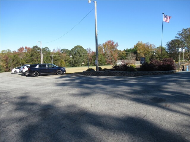 Photo of 107 N Foxglove Road