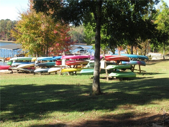 Photo of 107 N Foxglove Road