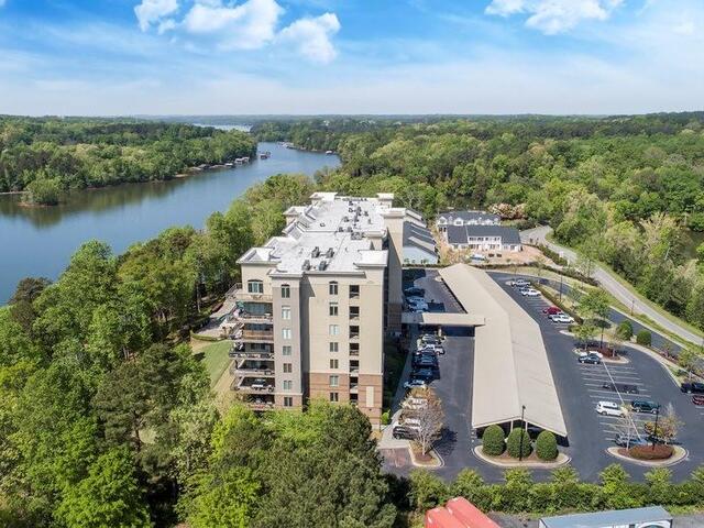 Photo of 609 Watermarke Lane