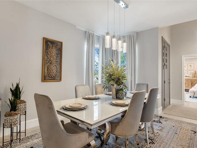 Photo of 140 Turnberry Road