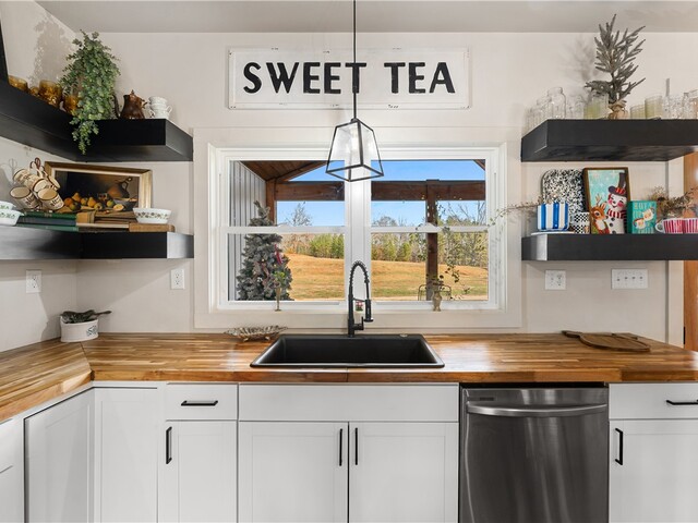 Photo of 411 Sweetwater Club Drive