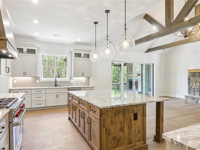 Photo of 709 Hemlock Court