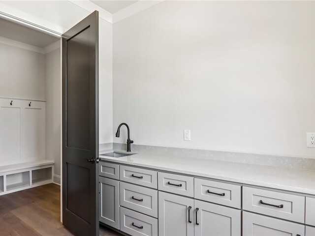 Photo of 709 Hemlock Court
