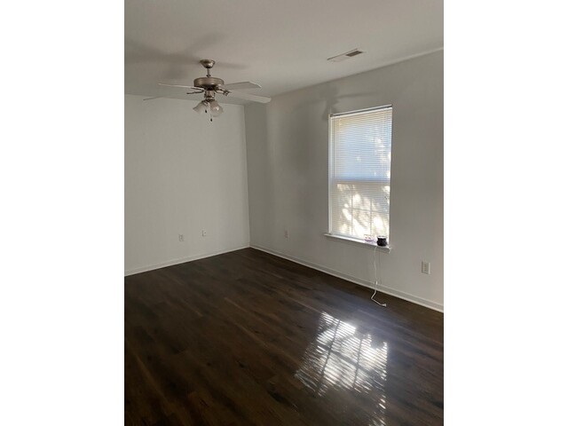 Photo of 725 Bellview Way