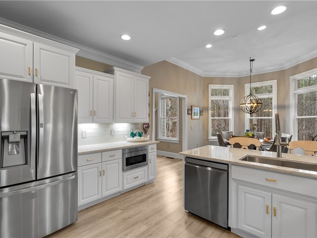 Photo of 125 E Waterford Drive