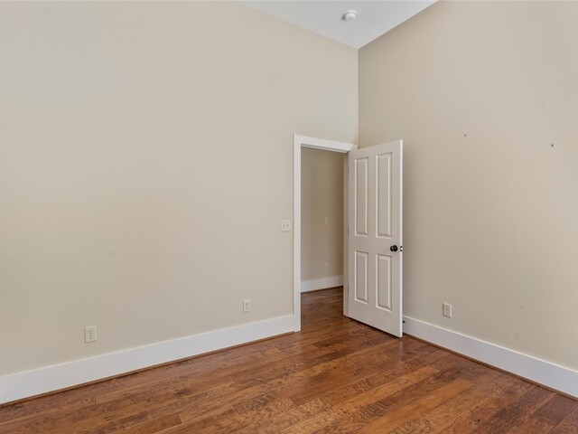 Photo of 104 Keller Boulevard