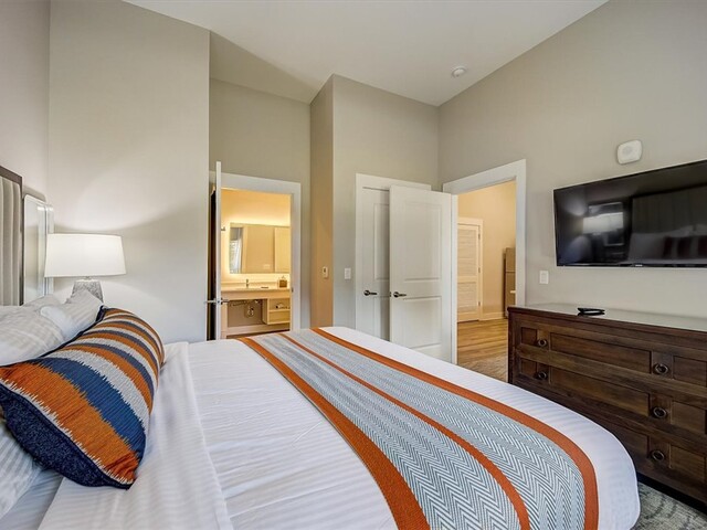 Photo of 13500 Clemson Boulevard