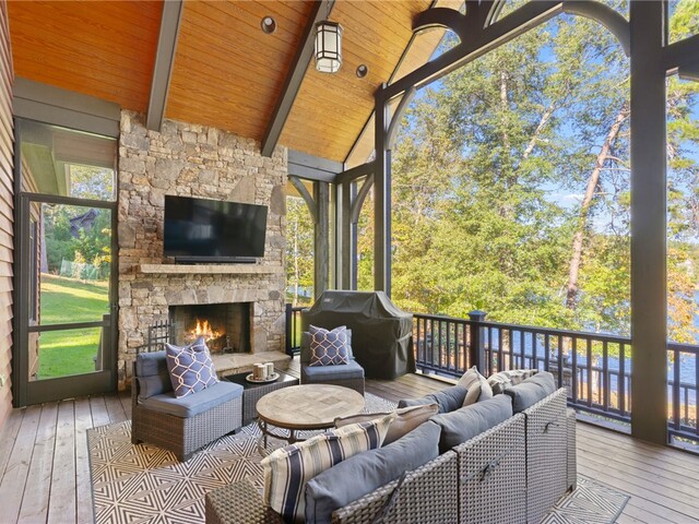 Photo of 240 Featherstone Drive