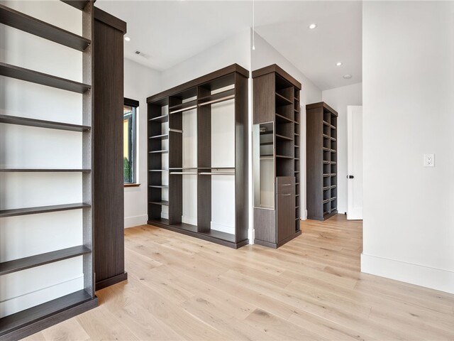 Photo of 125 Waterfern Court