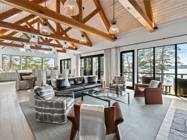 Photo of 125 Waterfern Court