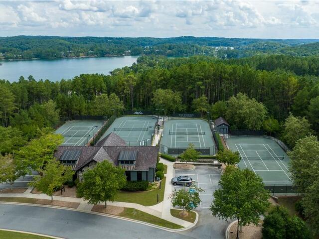 Photo of 438 Winchester Lane