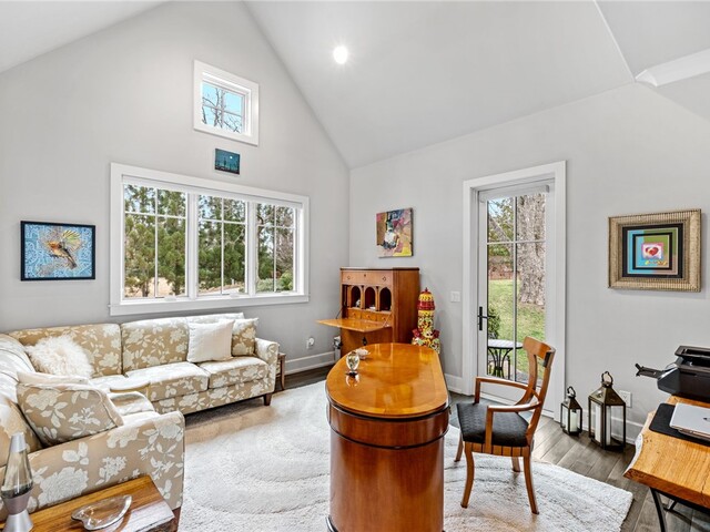 Photo of 438 Winchester Lane