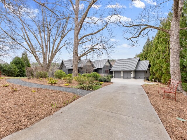 Photo of 438 Winchester Lane