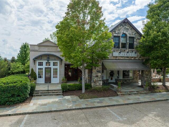 Photo of 438 Winchester Lane