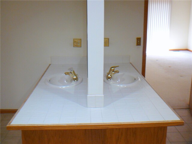 Photo of 1001 Holly Knoll Drive