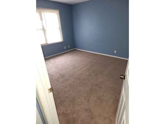 Photo of 304 N Townville Street