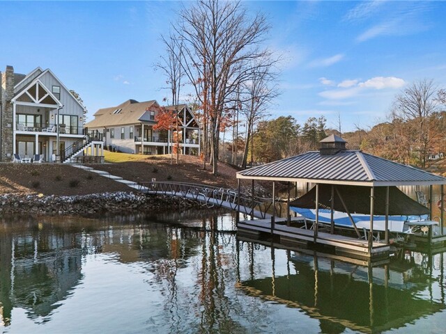 Photo of 421 Lakestone Court