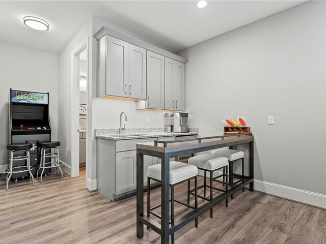 Photo of 421 Lakestone Court